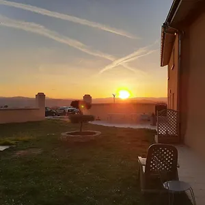 https://le-pressoir-mercurol.hotels-rhonealpes.com